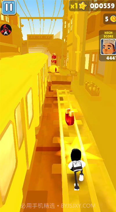 地铁跑酷磁铁金币版截图2