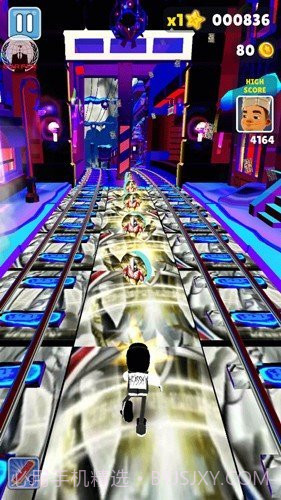 地铁跑酷奥特之城中文版截图3 地铁跑酷奥特之城中文版截图3